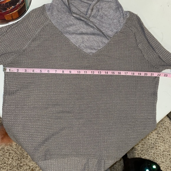 Listicle Waffle-Knit Top - Picture 10 of 10